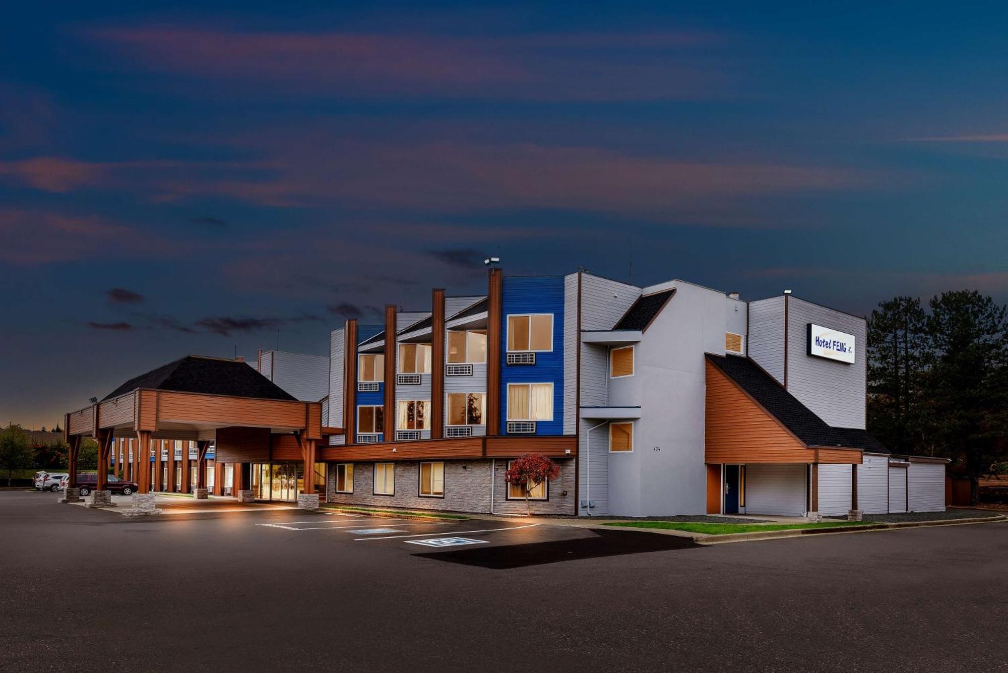 Hotel Feng, BW Signature Collection Parksville Exterior photo
